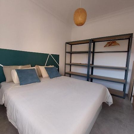 Sara'S Apartment Barcelona Ел Прат де Льобрегат Екстериор снимка