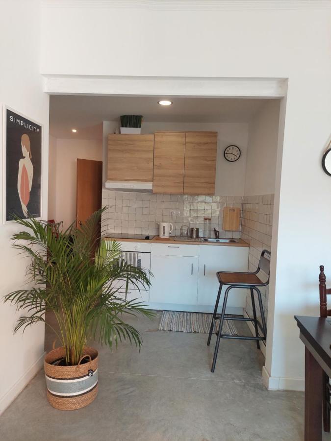 Sara'S Apartment Barcelona Ел Прат де Льобрегат Екстериор снимка